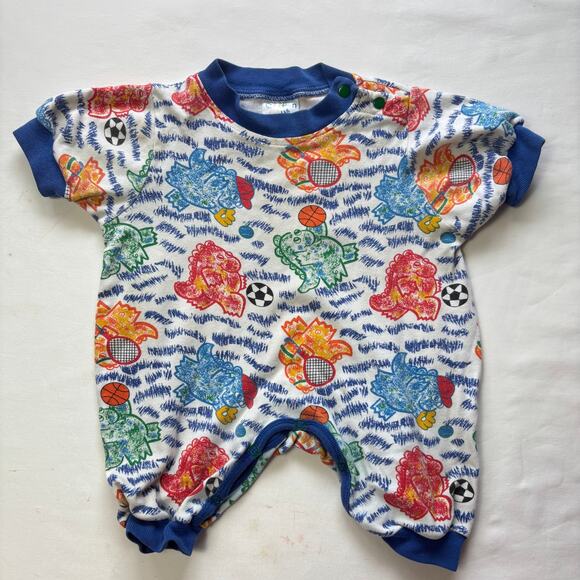 Vintage Sporty Dinosaurs Slouchy Bodsuit 0-3 months - Picture 1 of 6